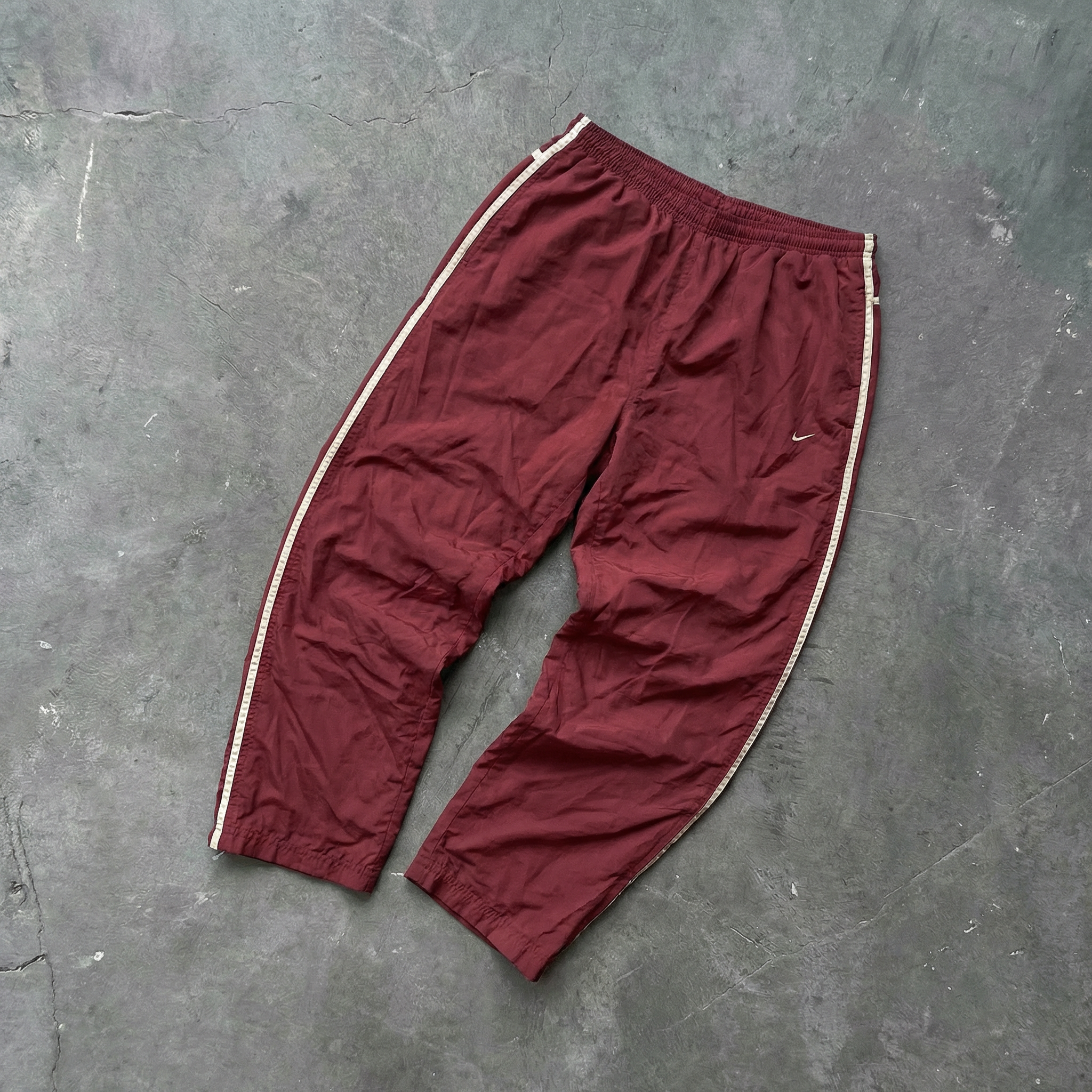 Nike Trackpants red